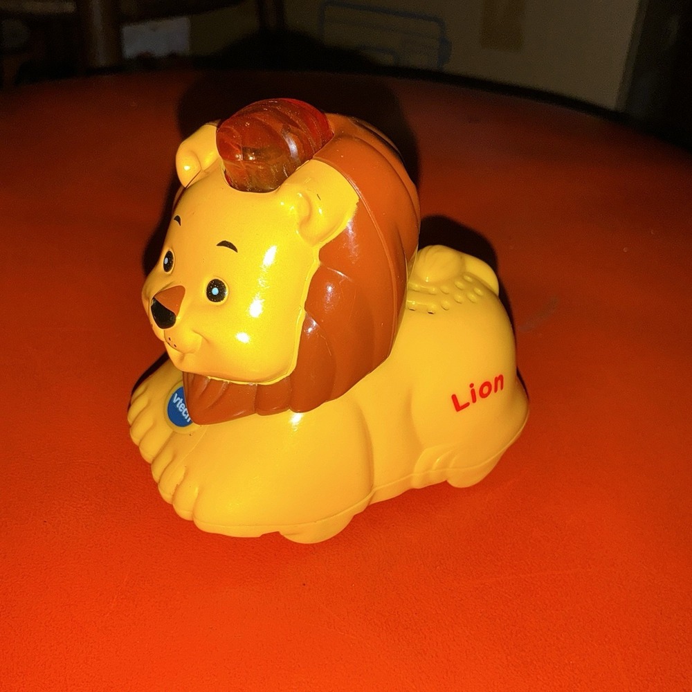 VTech Go Go Smart Animals Zoo Lion Animal Sounds Light